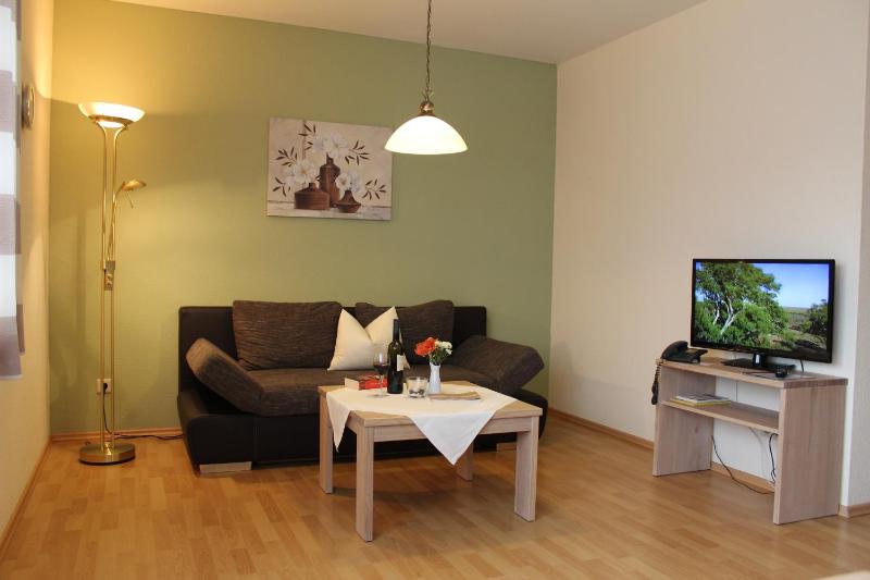 One-Bedroom Apartment image 1
