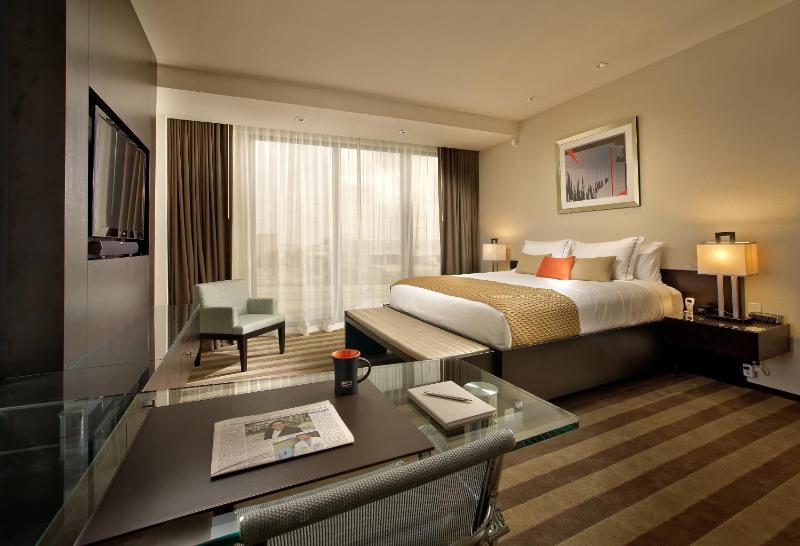 Standard King Room image 1