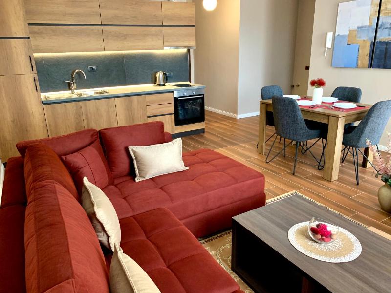 Superior Apartment image 3