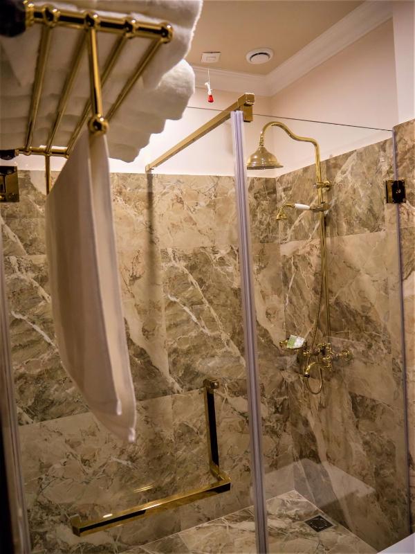 Triple Room image 4