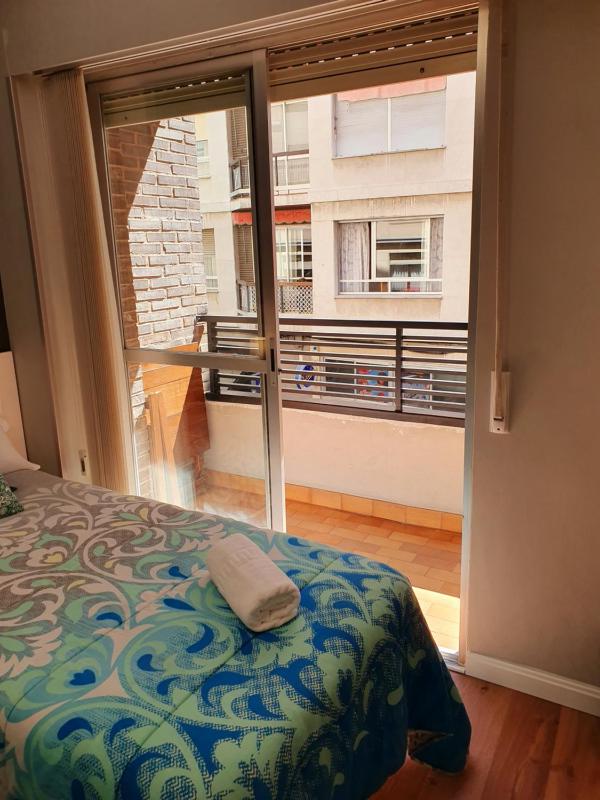 Triple Room with Shared Bathroom image 4