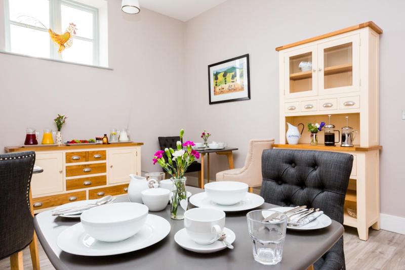 Double Room with Private Bathroom image 1