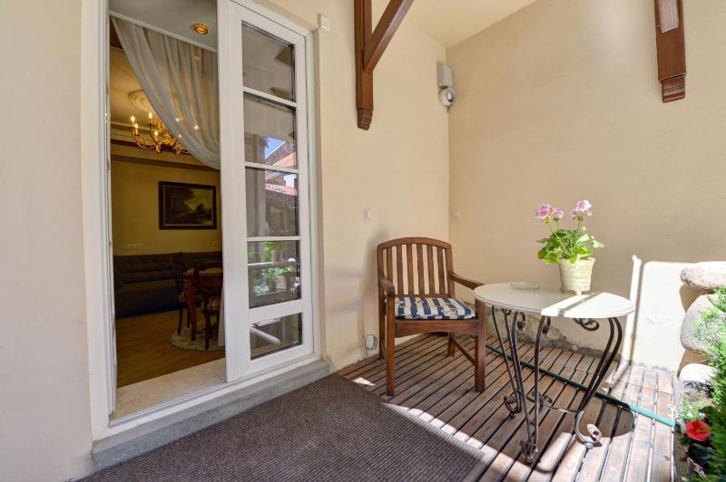 Luxury Pilies Avenue Apartment - image 8