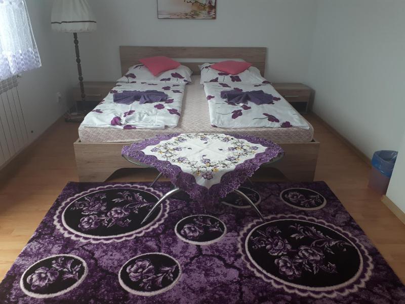 Quadruple Room with Mountain View image 2