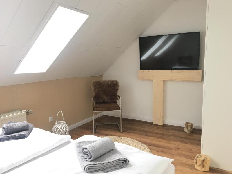 Luxuriöse 3-Zi. Ferienwohnung Jagdromantik 200 m bis zur Wurmbergsseilbahn - image 22