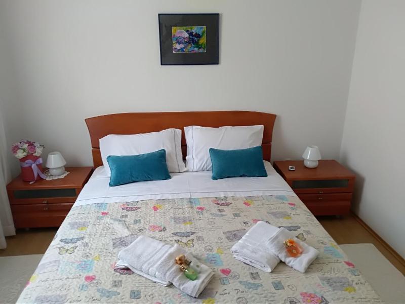 Apartment image 2