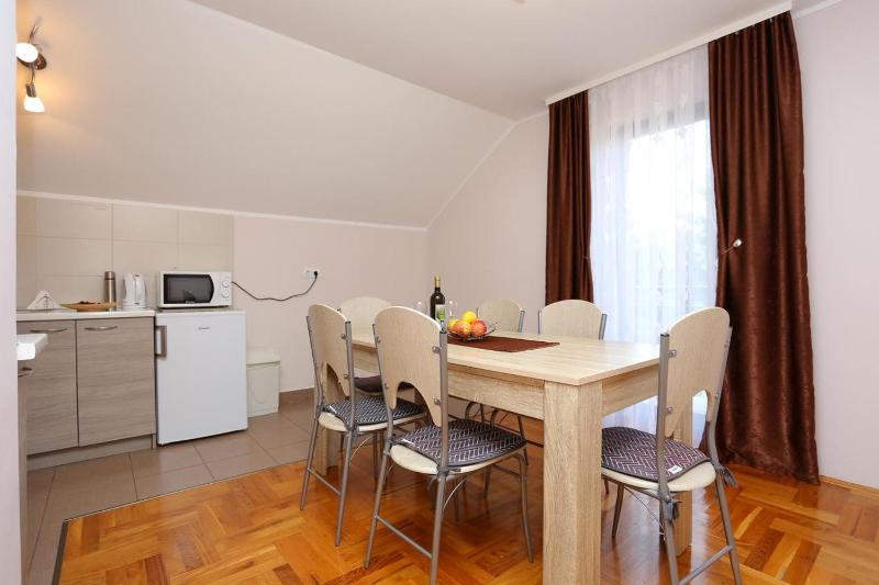 Two-Bedroom Apartment with Balcony image 1
