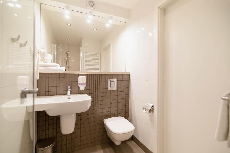 Hotel Czarna Róża - image 23