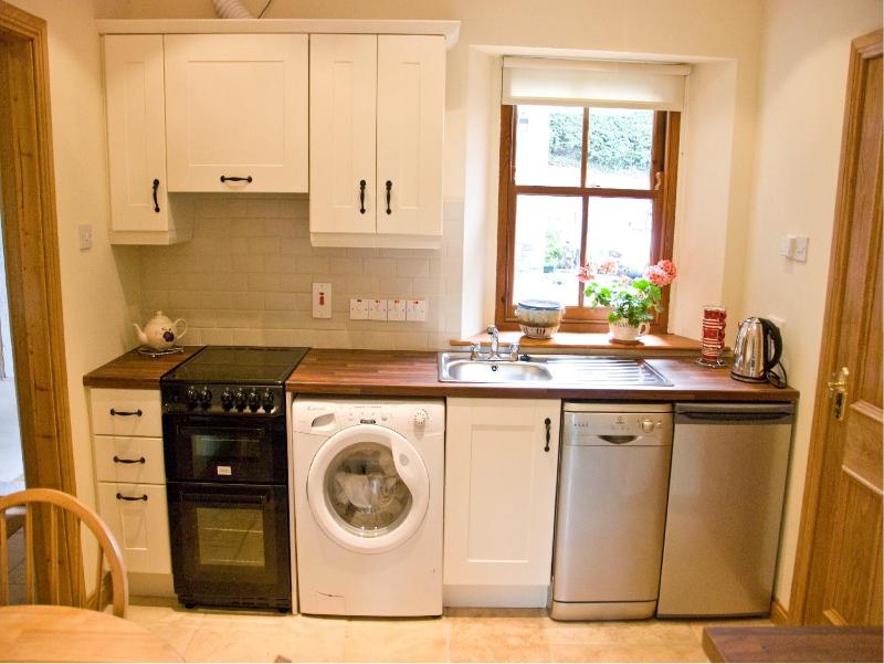 Suite (2 Adults) image 3