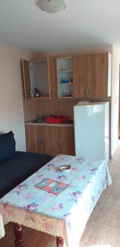 Apartmani Ksenija - image 13