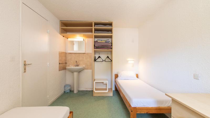 Three-Bedroom Apartment image 4