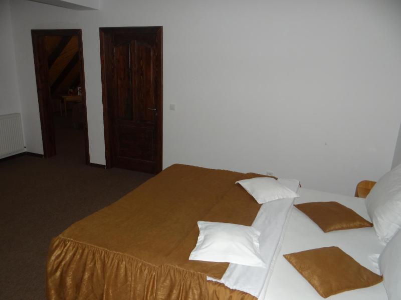 Two-Bedroom Suite image 2