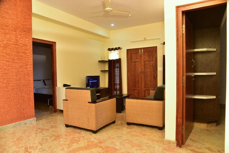 Elegant Serviced Apartment - image 7