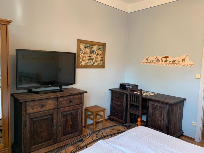 Apartment with Balcony image 4