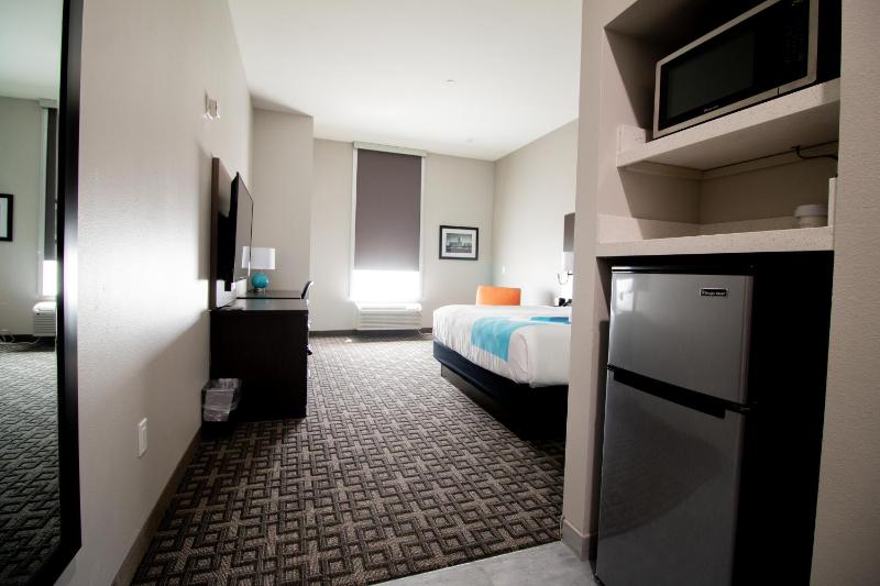 King Room image 4
