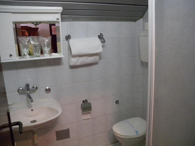 Superior Triple Room image 1