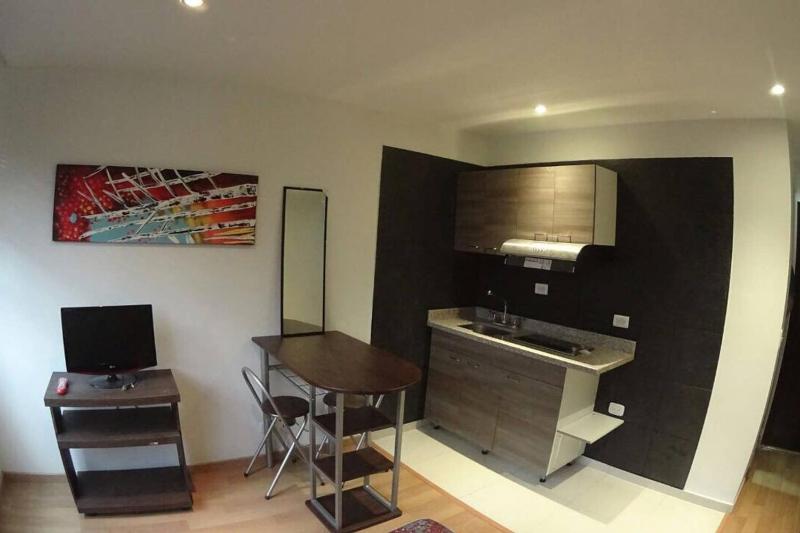 COSY STUDIO APARTMENT GREAT LOCATION (203) - image 8
