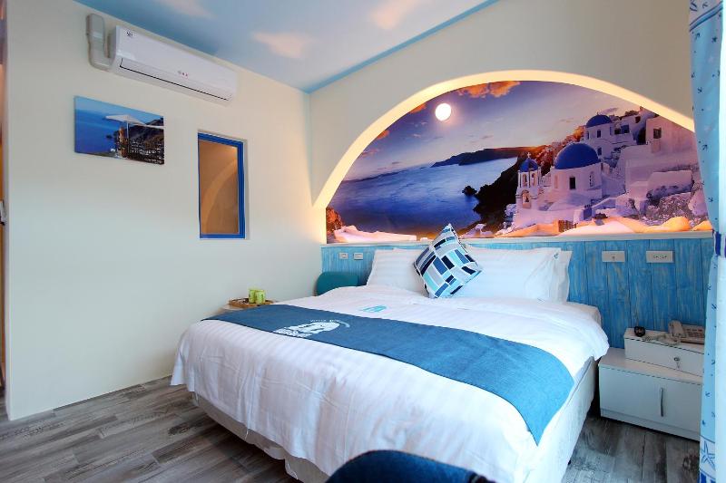 White Mediterranean - image 34