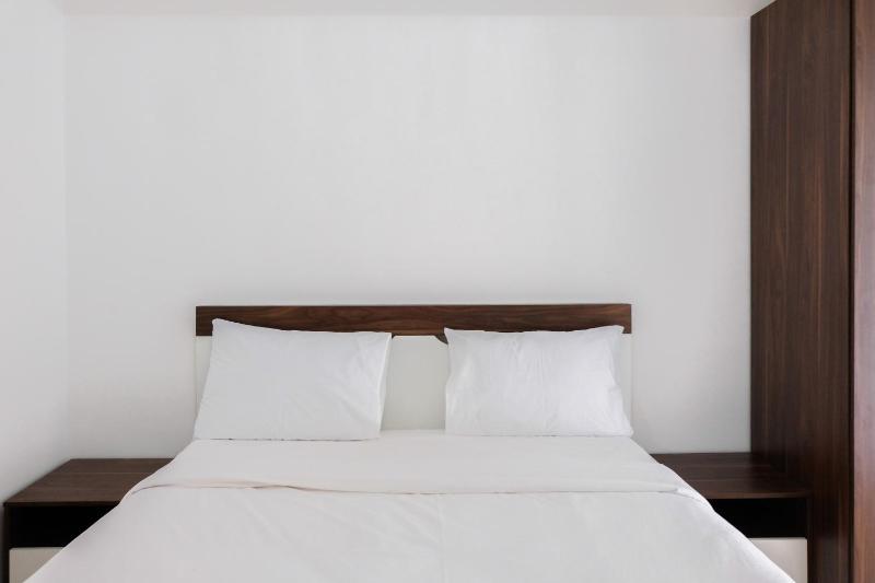 Minimalist 2BR Apartment at M-Town Residence By Travelio - image 11