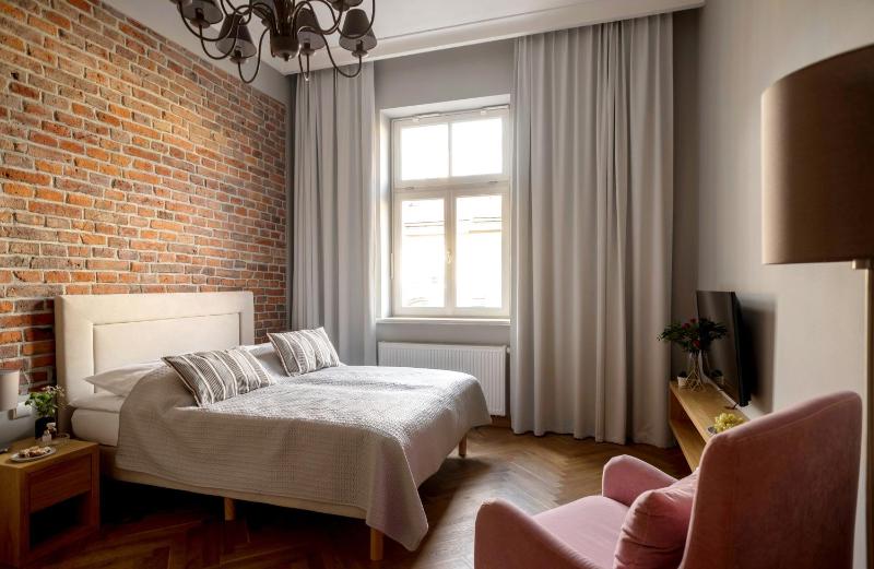 Superior Studio Apartment image 3