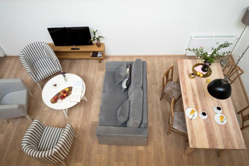 Deluxe Apartment - Split Level image 3