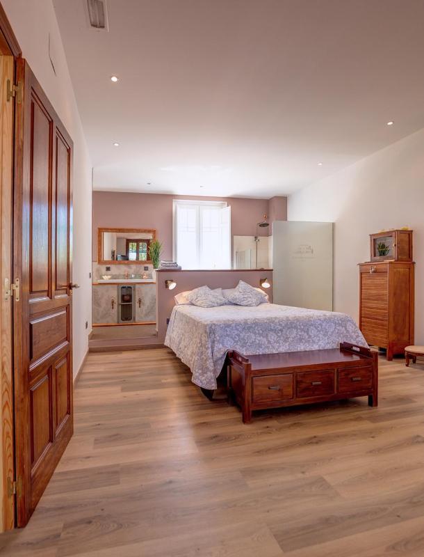 Superior Double or Twin Room with Terrace image 4