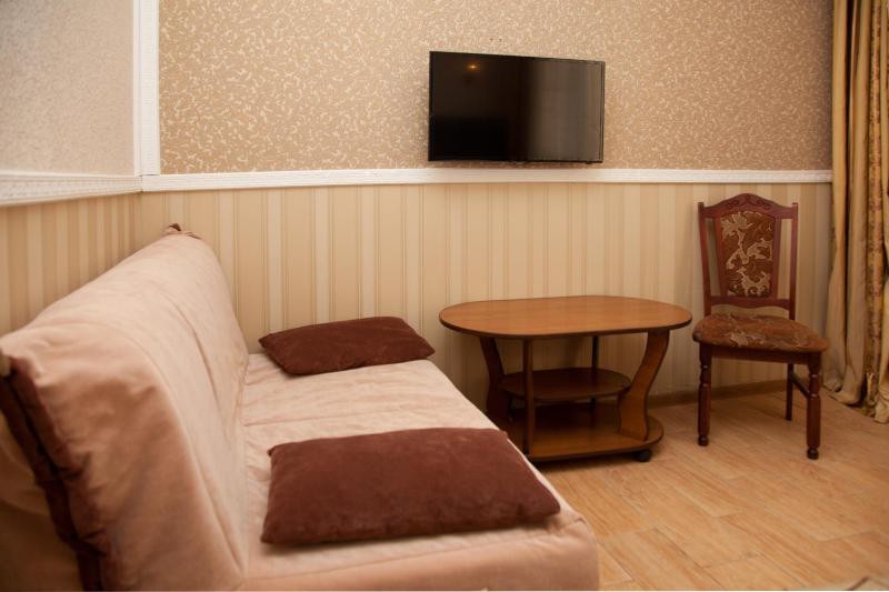 Comfort Triple Room image 3