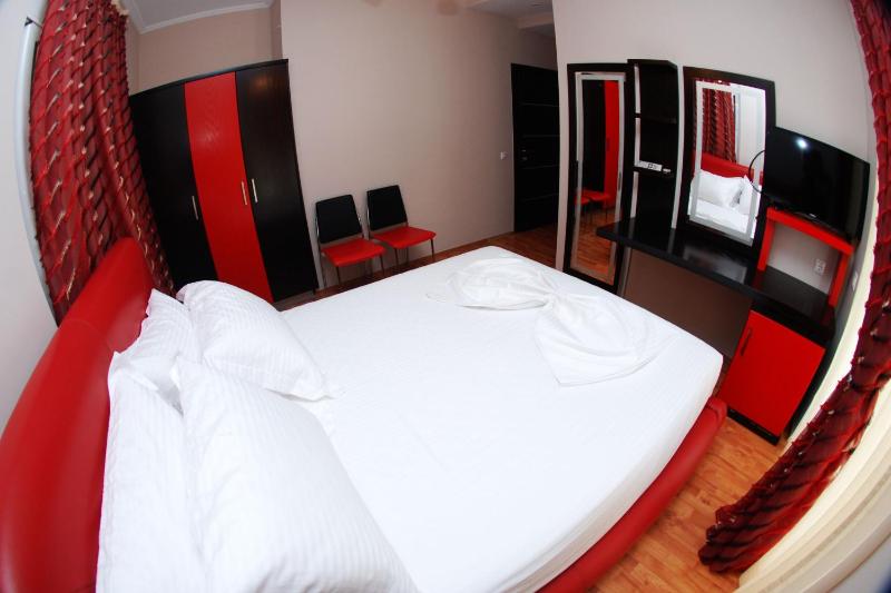 Budget Double Room image 4