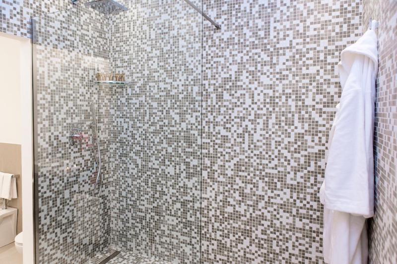 Superior Apartment image 4
