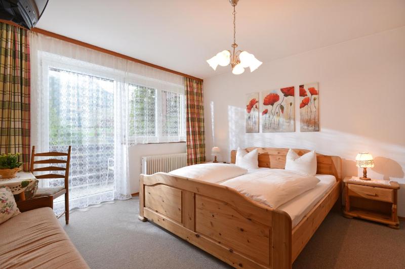 Double Room image 1