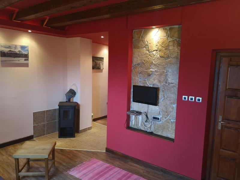 Studio Apartment image 3
