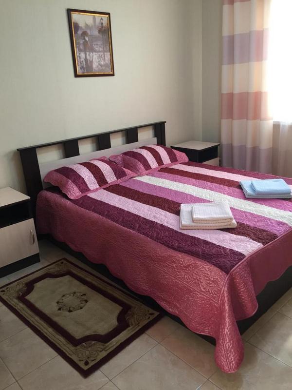 Standard Double or Twin Room image 3