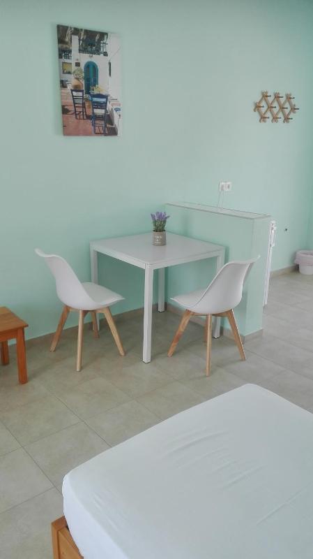 Alexandros Guest House - image 33