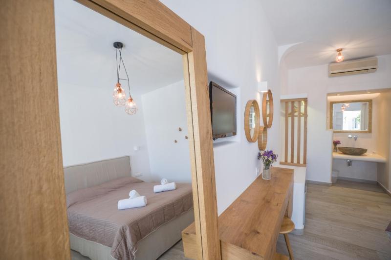 Agia Anna Beachfront Boutique - image 6