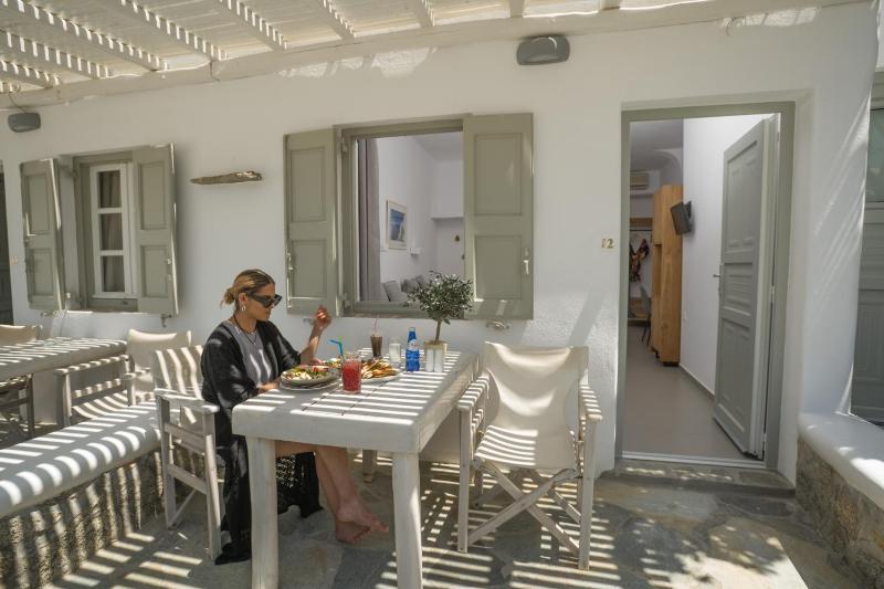 Agia Anna Beachfront Boutique - image 14