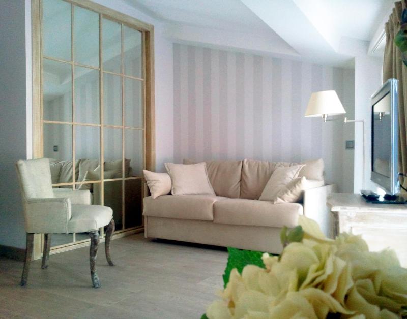 Suite (2 Adults) image 2
