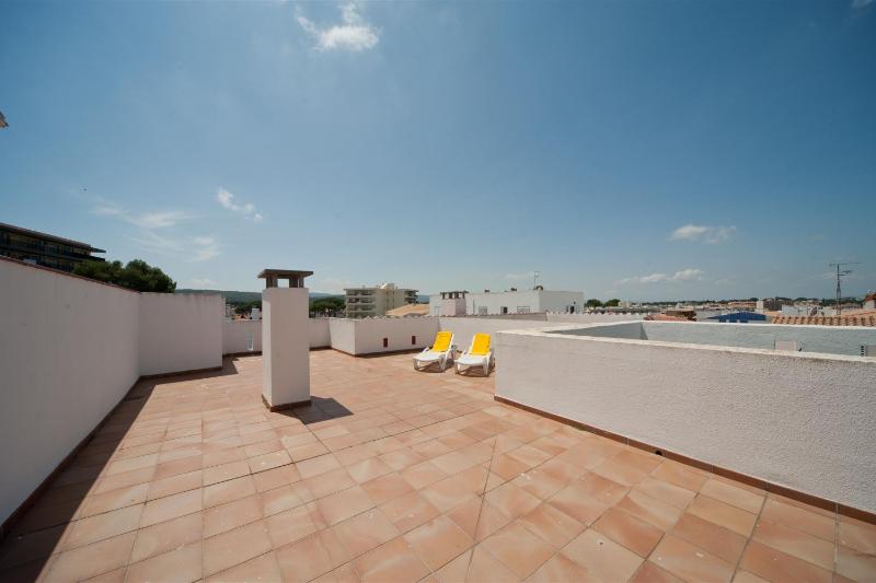 Port marina 4 - image 15