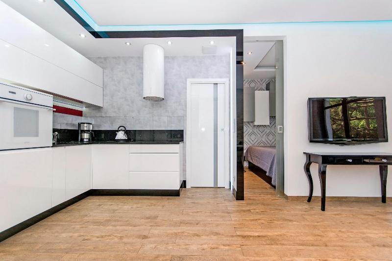 Przy plaży - Neptun Park by OneApartments - image 10