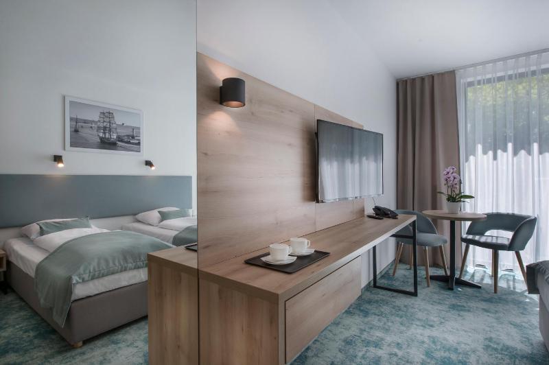 Standard Double Room image 4