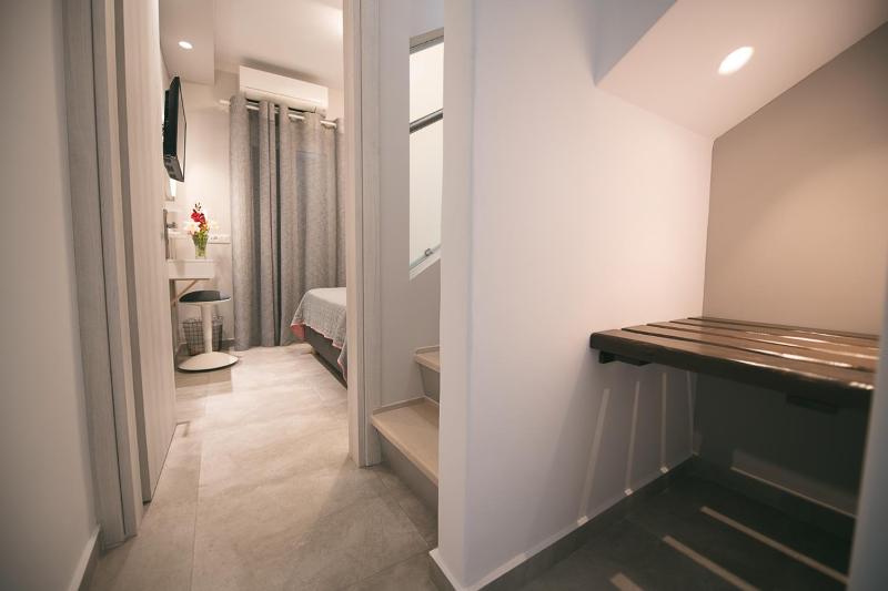 Apartment - Split Level image 3