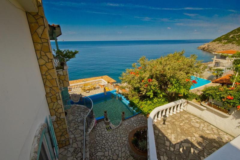 Superior Apartment image 1