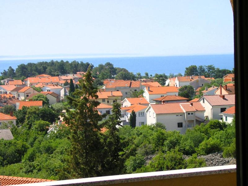 Two-Bedroom Apartment with Sea View image 1