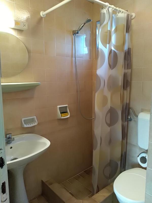 Double Room with Private External Bathroom image 2