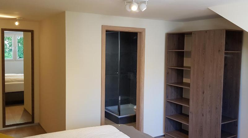 Double Room with Private Bathroom image 4