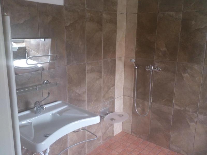 Double Room - Disability Access image 3