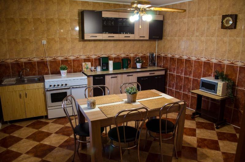 Superior Apartment image 2
