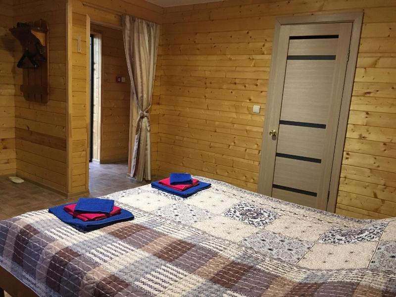 Cottage image 4
