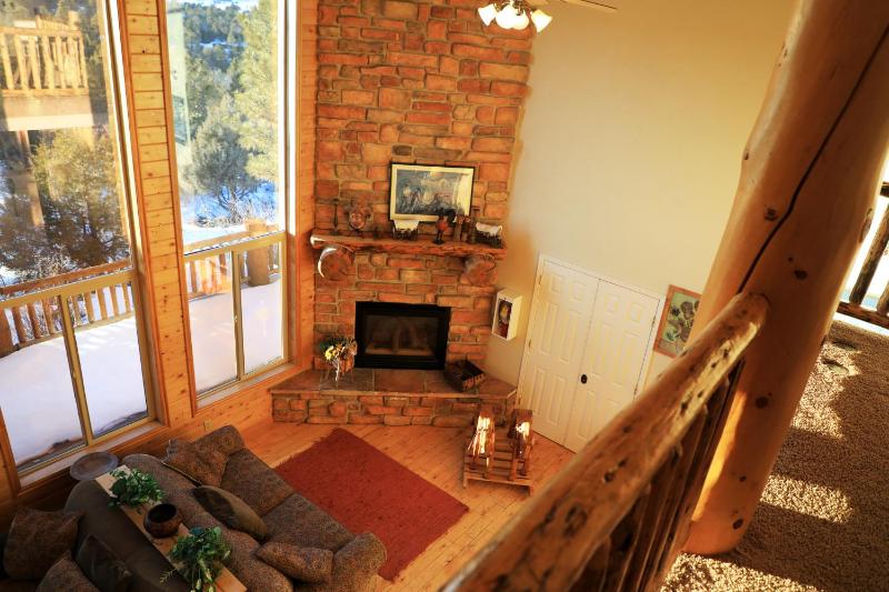 Sunset Two-Bedroom House image 3