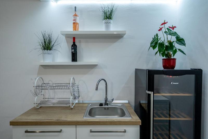 Five-Bedroom Villa image 3