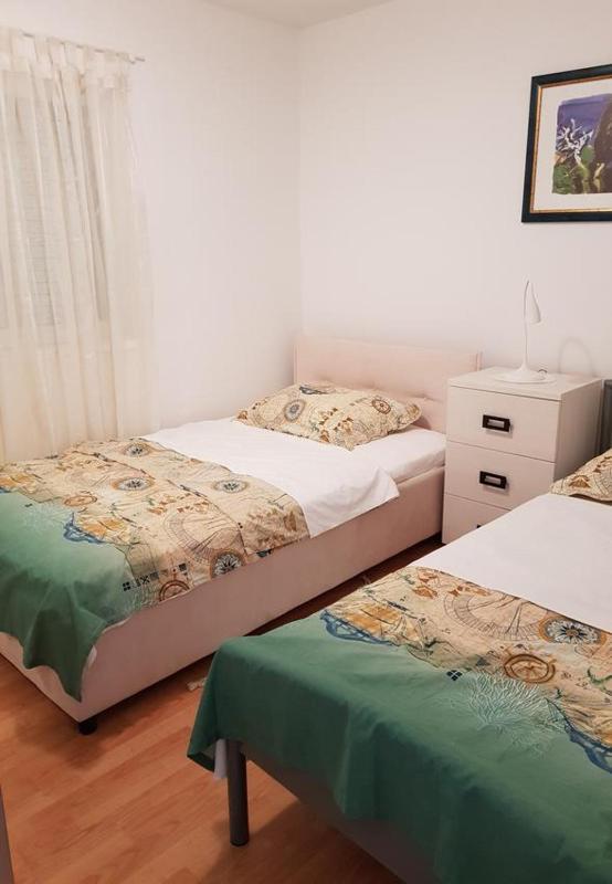 Two-Bedroom Apartment with Terrace and Sea View image 3